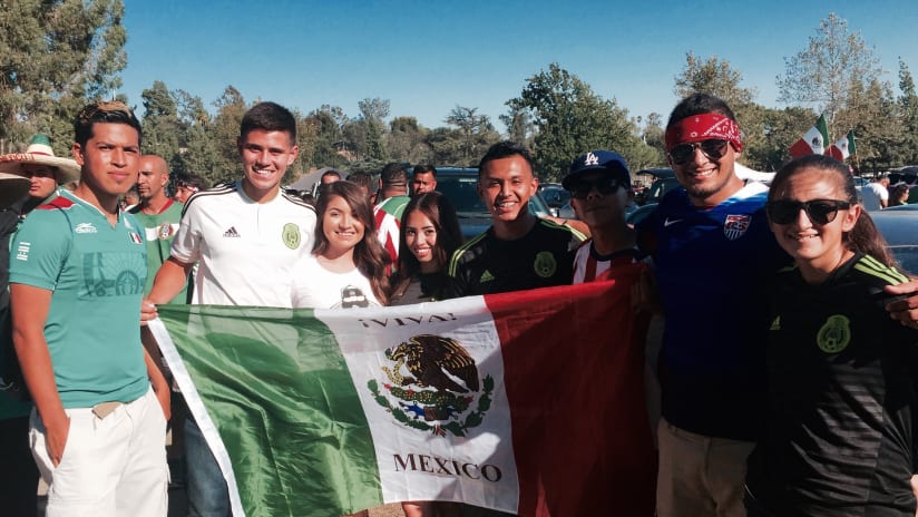 One more group of US and Mexico fans at CONCACAF Cup, October 10, 2015
