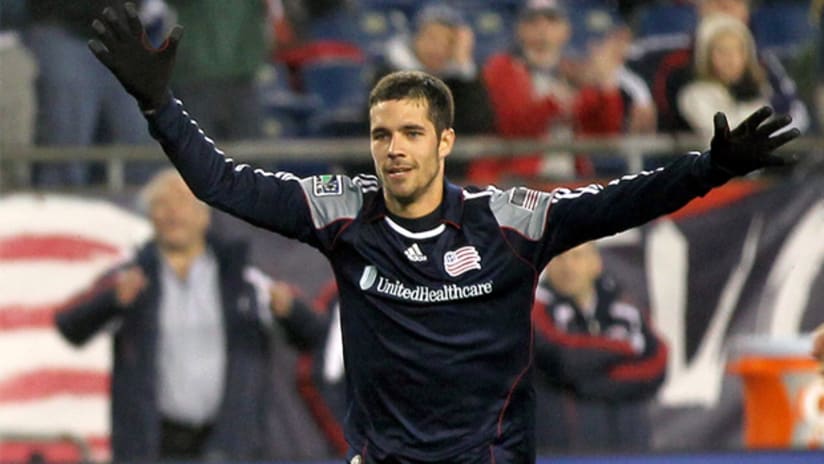 Benny Feilhaber and New England want to keep momentum going with a win vs. Chivas USA.