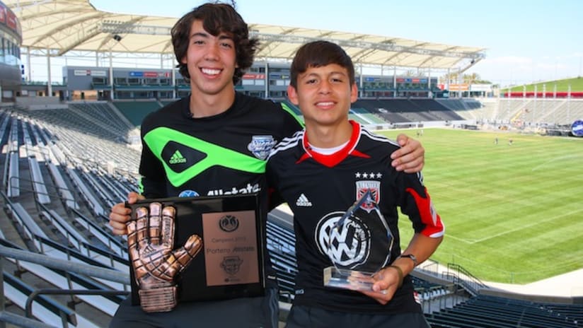 Allstate Good Hands winner Luis Aranzazu and Sueno MLS winner Alexander Soto