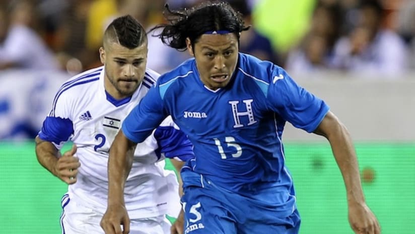 Roger Espinoza in action for Honduras against Israel