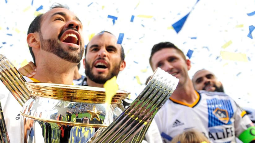 Juninho, Landon Donovan, Robbie Keane - LA Galaxy - MLS Cup 2014