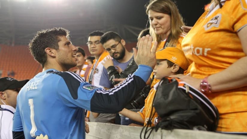 Houston Dynamo resolve Twitter incident with Brickwall Firm supporters group -