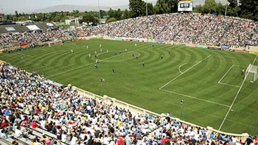 The Quakes hope to pack Spartan Stadium for the playoffs.