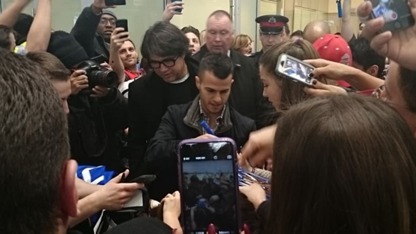Sebastian Giovinco arrives in Toronto