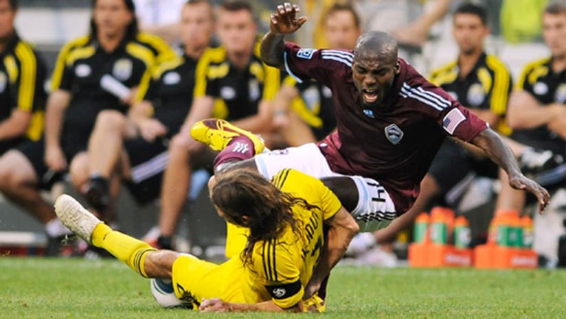 Omar Cummings (right) and the Rapids struggled to overcome defensive mistakes in a 3-1 loss to Columbus on Saturday at Crew Stadium.