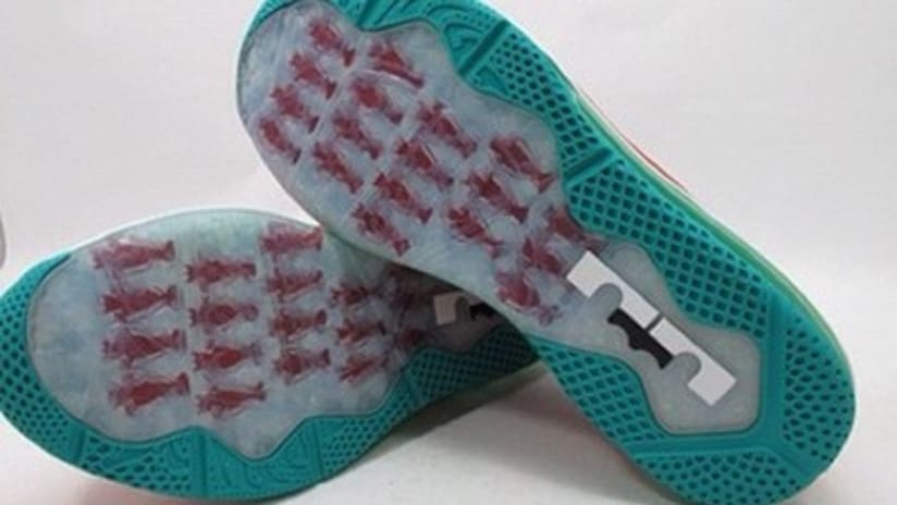 LeBron James makes a hash of new Liverpool FC sneakers -