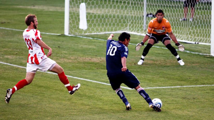 Padilla's goal was enough to send Chivas USA to the USOC quarterfinal stage.
