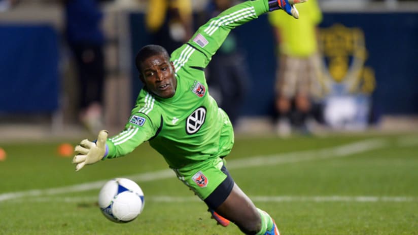 Bill Hamid reaches for save
