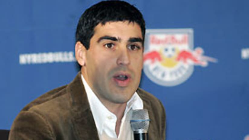 Claudio Reyna has ended his European career to join his hometown team.