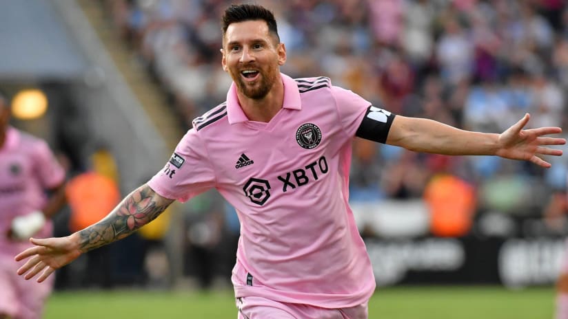 Messi goal celebrate