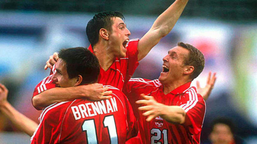 Richard Hastings, Jim Brennan, Martin Nash celebrate Canada's 2000 Gold Cup victory