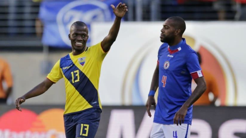 Ecuador forward Enner Valencia celebrates scoring a goal in front of Haiti defender Kim Jaggy - Copa America Centenario