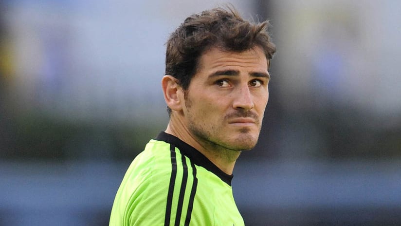 Iker Casillas -- face turn -- closeup