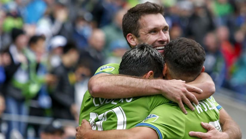Seattle Sounders - Will Bruin - group hug