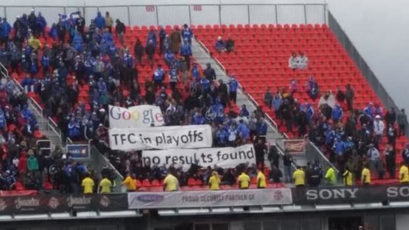 Montreal Impact fans' tifo reminds Toronto FC of failure to make playoffs