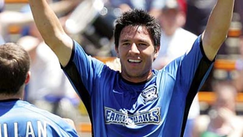 Brian Ching scored twice on Saturday for the Earthquakes.