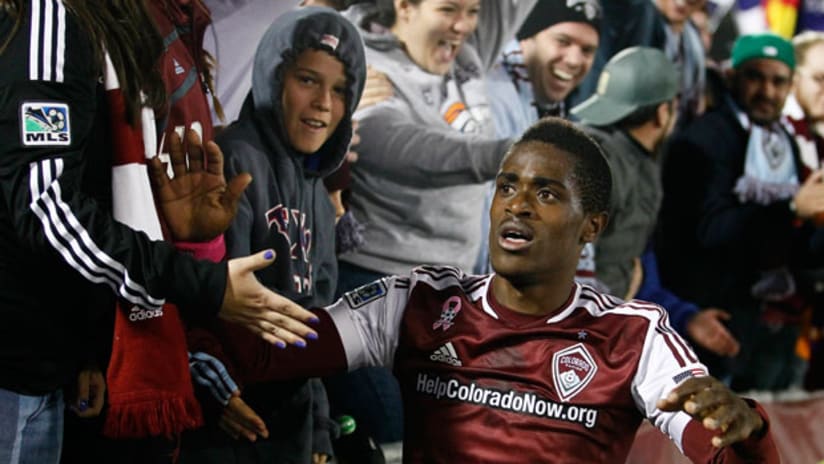 Deshorn Brown gets dap from the fans in COLvSEA