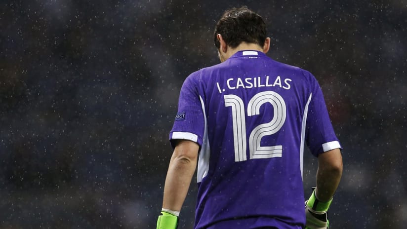 Iker Castillas - FC Porto - Back