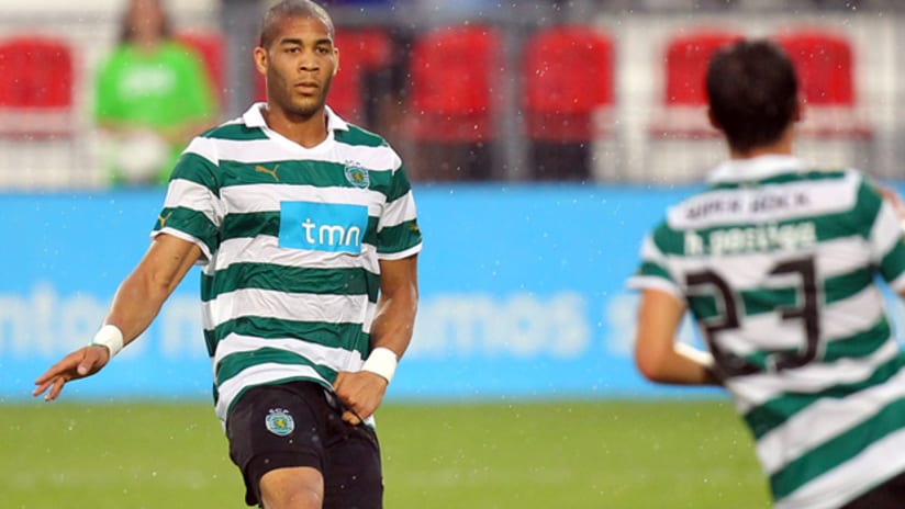 Oguchi Onyewu plays with Sporting CP during the World Football Challenge.