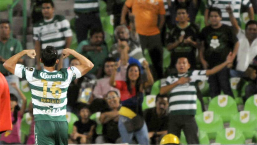 Herculez Gomez celebrates his winner for Santos vs. Toronto