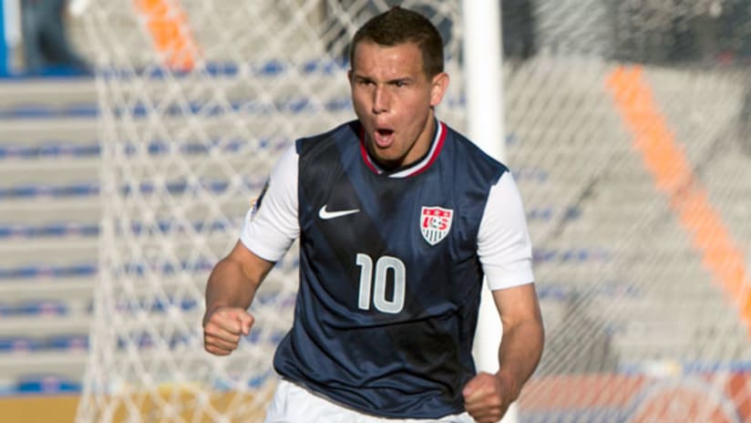 Luis Gil with the US U-20s