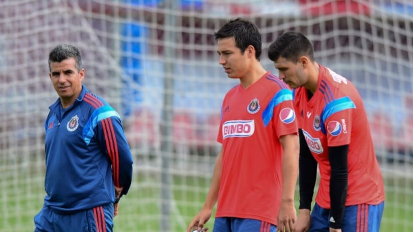 Erick "Cubo" Torres training with Guadalajara