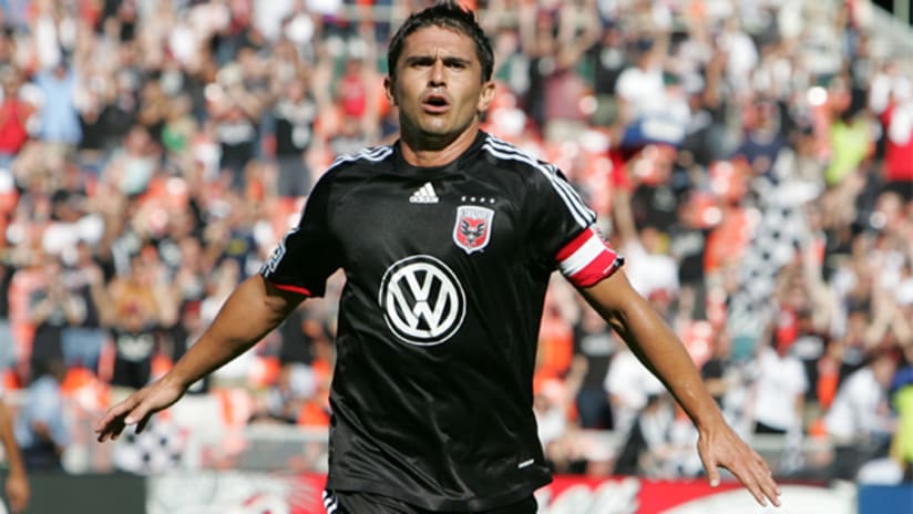 Now in his 15th season in MLS, Jaime Moreno is facing mixed opinions about his playing time at D.C. United.