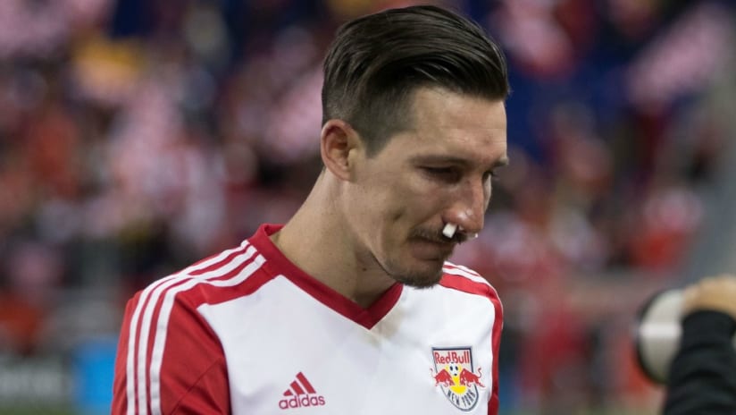 Sacha Kljestan walks off field after Red Bulls eliminated from playoffs - 11/6/16