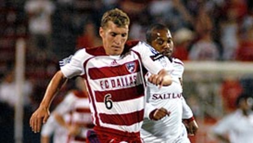 Midfielder Ronnie O'Brien has been traded from FC Dallas to Toronto FC.