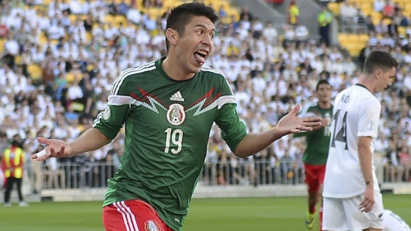 Oribe Peralta celebrates his goal against New Zealand in World Cup qualifying