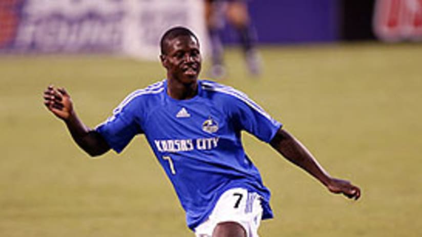 Eddie Johnson's speed created opportunities for the Wziards against Chivas.