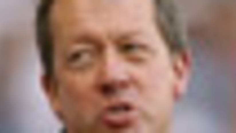 Alan Curbishley left some elite players in England with hopes of working new faces into the lineup.