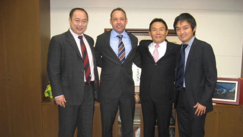 MLS executive vice president Todd Durbin meets with J.League chairman Kazumi Ohigashi