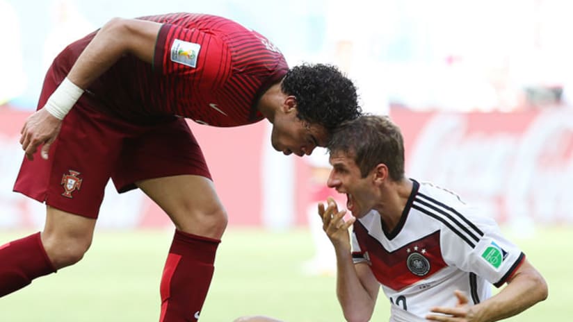 Pepe headbutt on Thomas Muller (June 16, 2014)