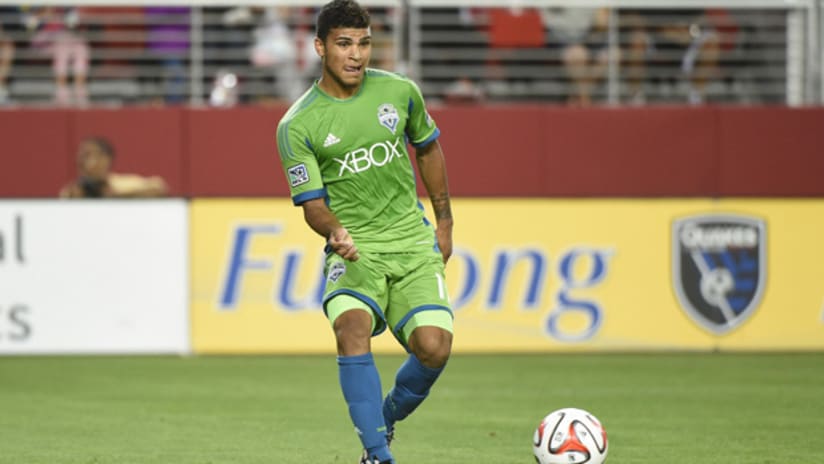 DeAndre Yedlin attempts a pass for the Seattle Sounders