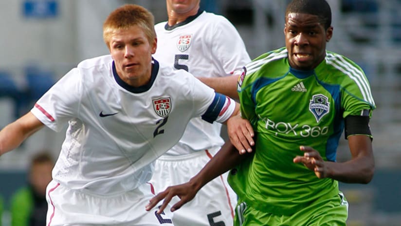 Sean Okoli (right) played for the Sounders U-18 team against the US U-17 squad.