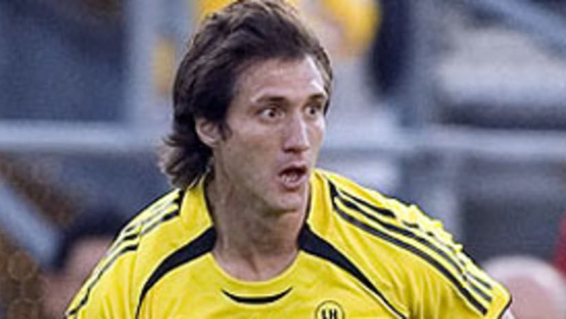 Guillermo Barros Schelotto's two goals was all the Crew needed on Sunday.
