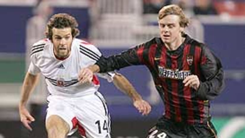Eddie Gaven (R) will face Ben Olsen (L) and D.C. United this Saturday night.