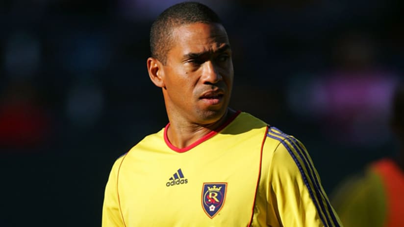 There are reports that RSL assistant Robin Fraser will be named Chivas USA's head coach on Monday.