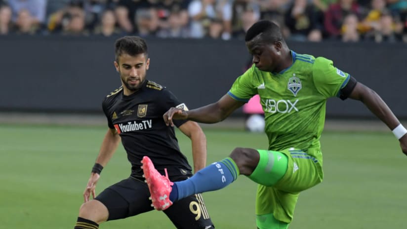 Nouhou - Diego Rossi - Seattle Sounders LAFC