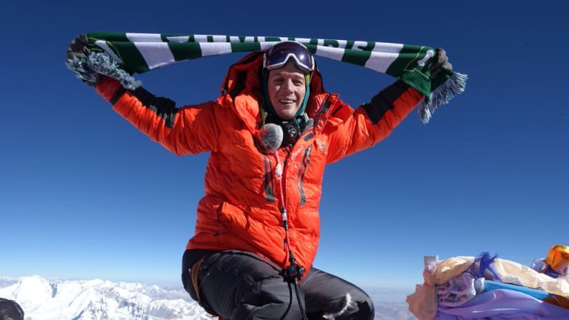 Colin O'Brady - Portland Timbers fan - scarf on mountain