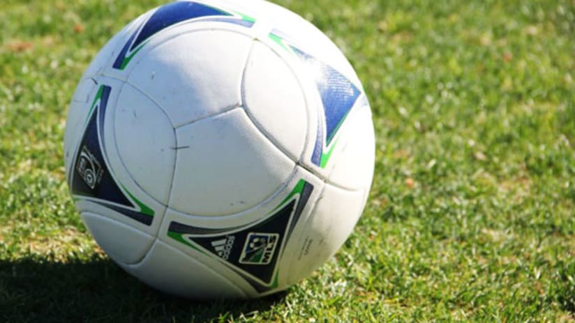 MLS 2012 Prime ball