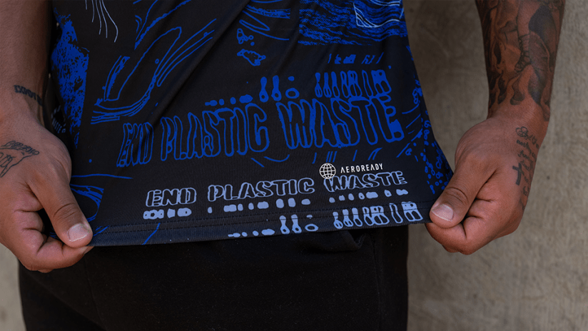 Detail shot of the 2023 One Planet MNUFC jersey