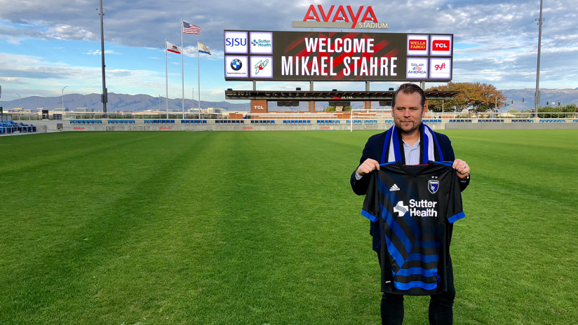 Mikael Stahre - With jersey on Field - 2017