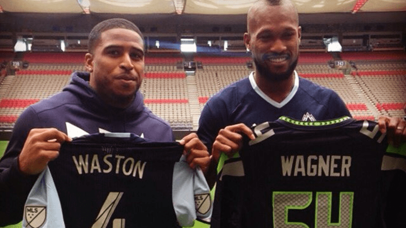 Kendall Waston and Bobby Wagner