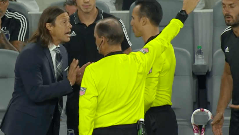 THUMB ONLY - Matias Almeyda - argues with referee