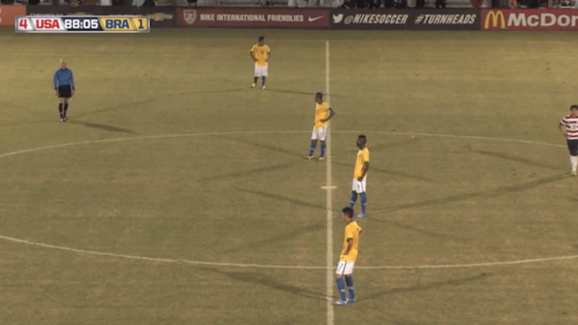 Down 4-1 to US U-17s, Brazil U-17s quit during game and stand around at midfield