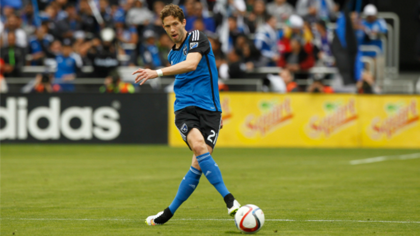 San Jose Earthquakes center back Clarence Goodson passes the ball