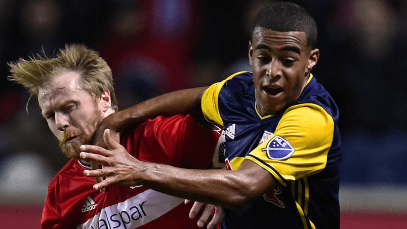 Tyler Adams, Dax McCarty - New York Red Bulls, Chicago Fire - Tussle