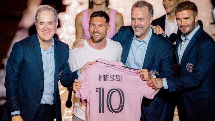 Inter Miami y la MLS reciben a Messi con los brazos abiertos en un evento histórico | MLSSoccer.com